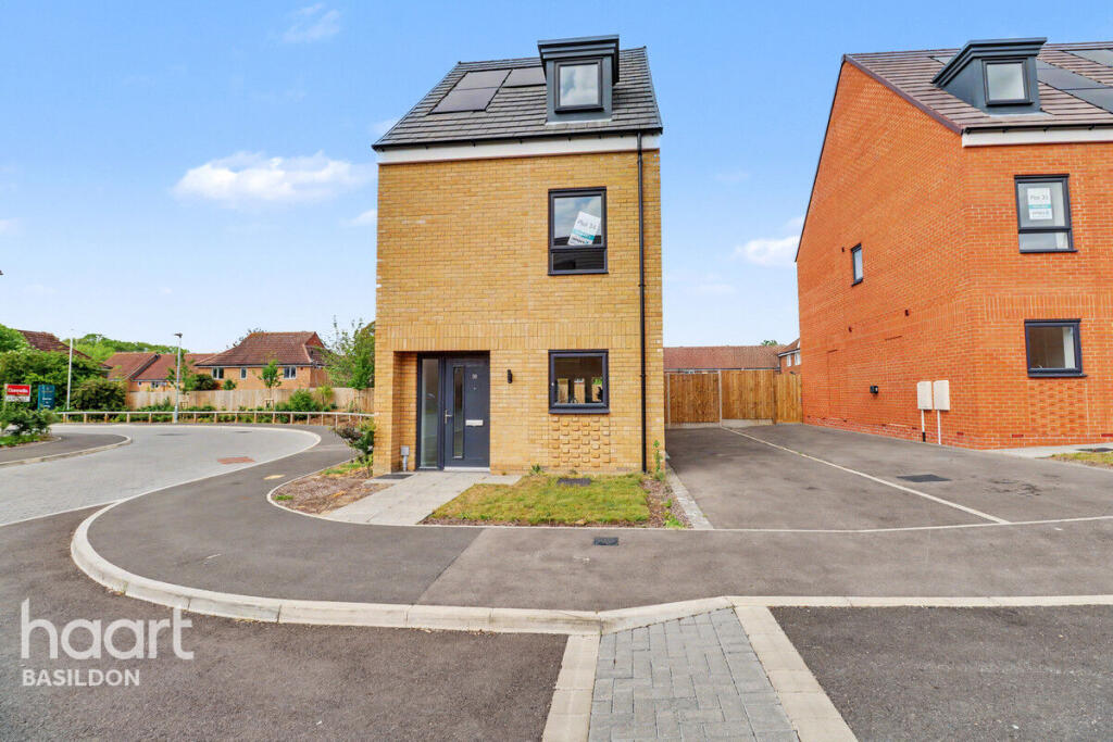 Main image of property: Ghyllgrove Close, Essex