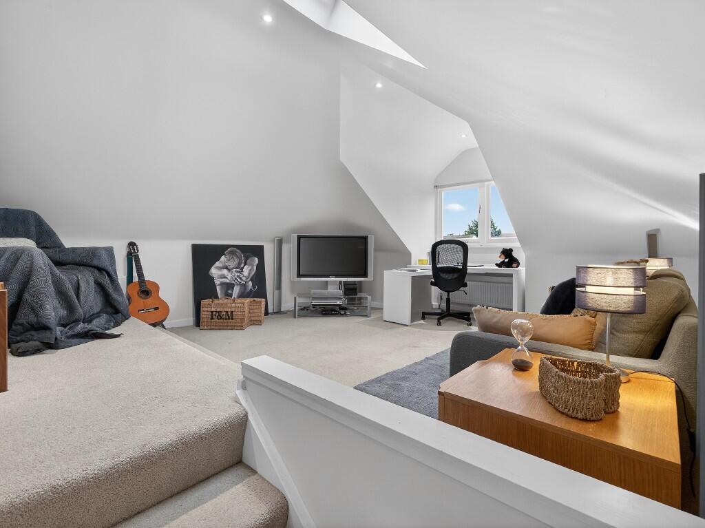 Additional image 25 of Truly distinctive family home, 1 Lamb Lane, Redbourn, AL3