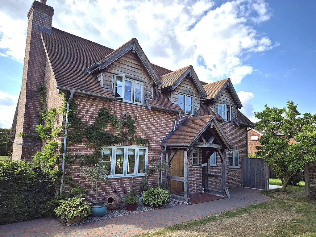 Main image of property: Gardenia, Winsor Road, Winsor, Southampton, SO40 2HR