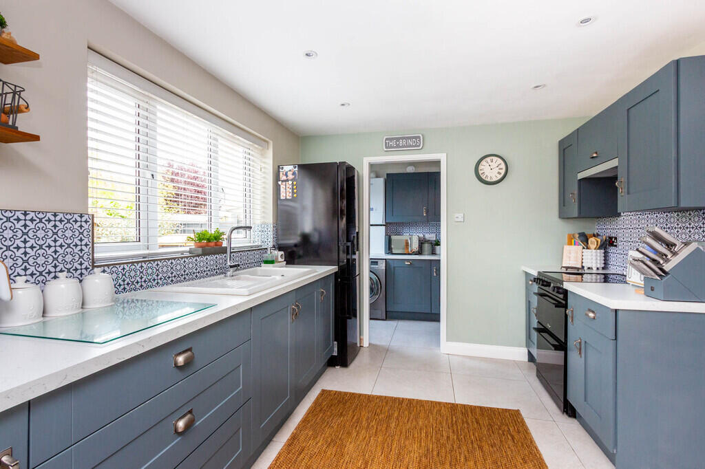 House in Rushden, North Northamptonshire - View 4