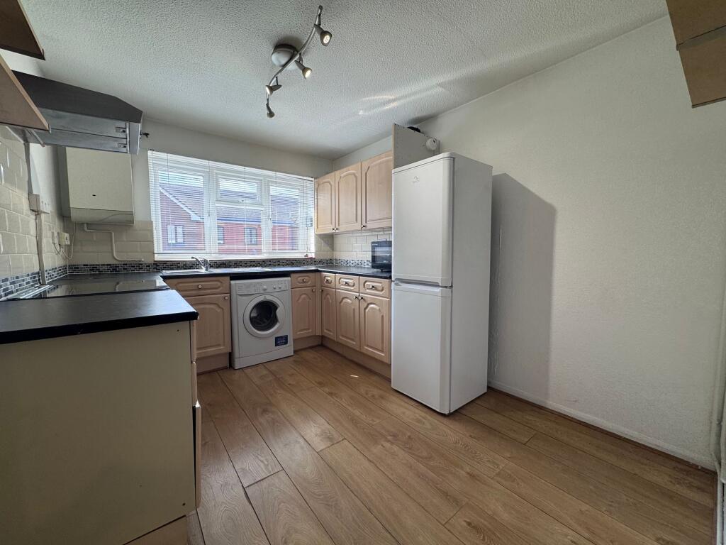 Apartment in Coventry, Earlsdon - View 5