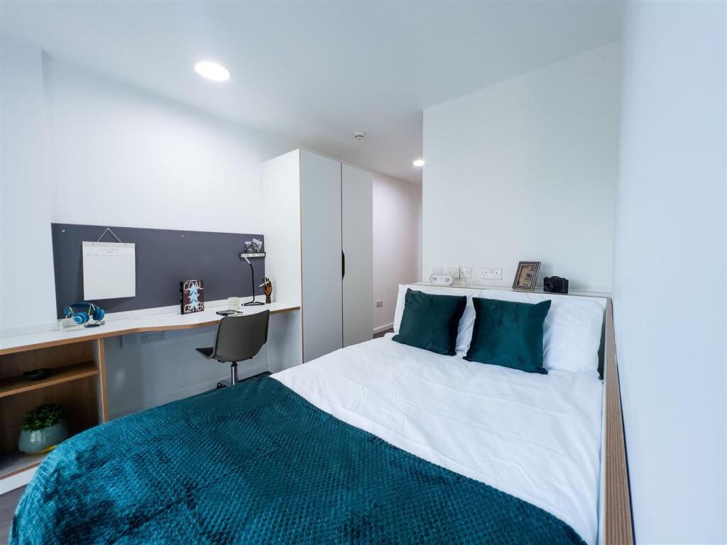 Apartment in Glasgow - View 4