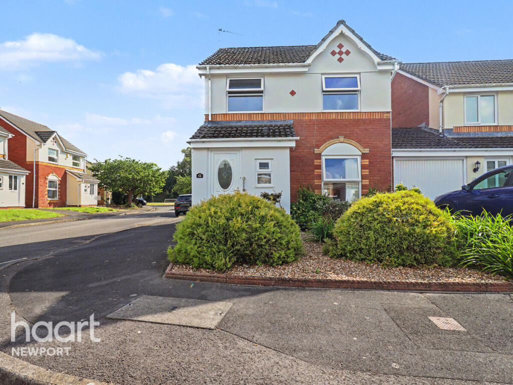 3-bed detached on Manor Park, Newport, £290,000