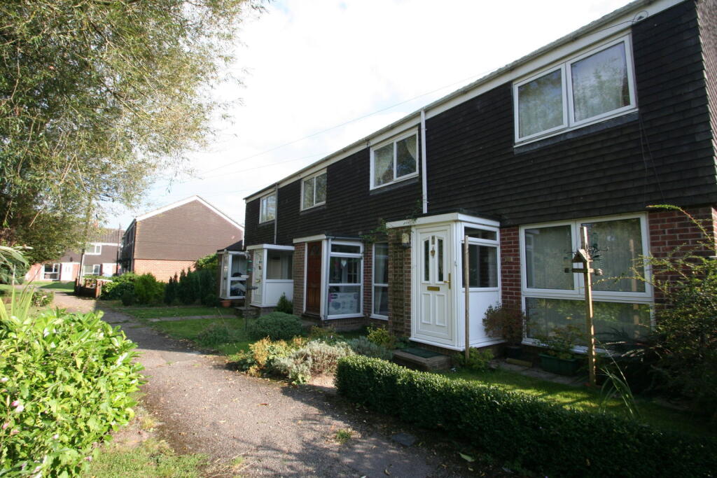 Main image of property: Newport Road, Newbury, RG14 2AP
