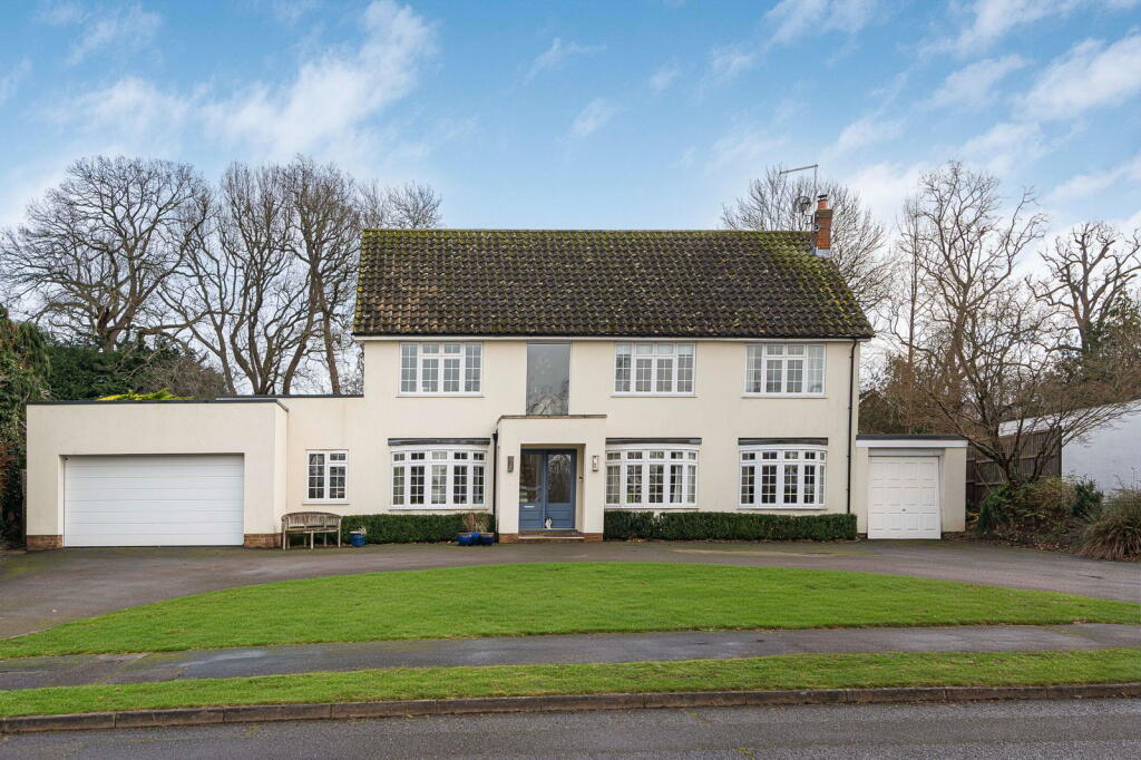 4-bed detached on Atwood Little Bookham, £1,600,000