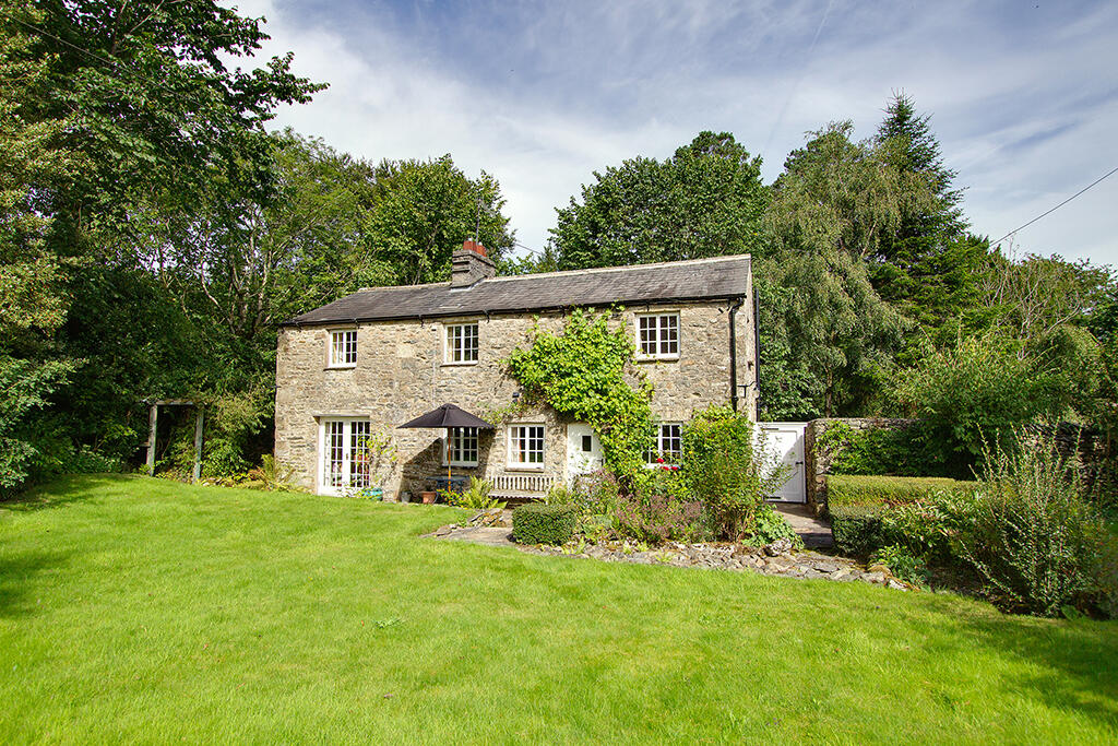 Main image of property: ORCHARD COTTAGE, BARBON, LA6 2LT