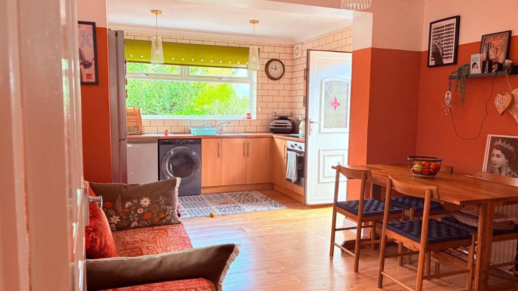 House in Leicester - View 5