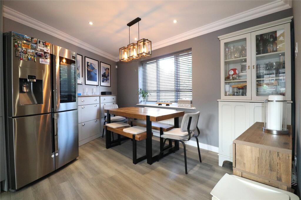 House in Dartford, Stone - View 3