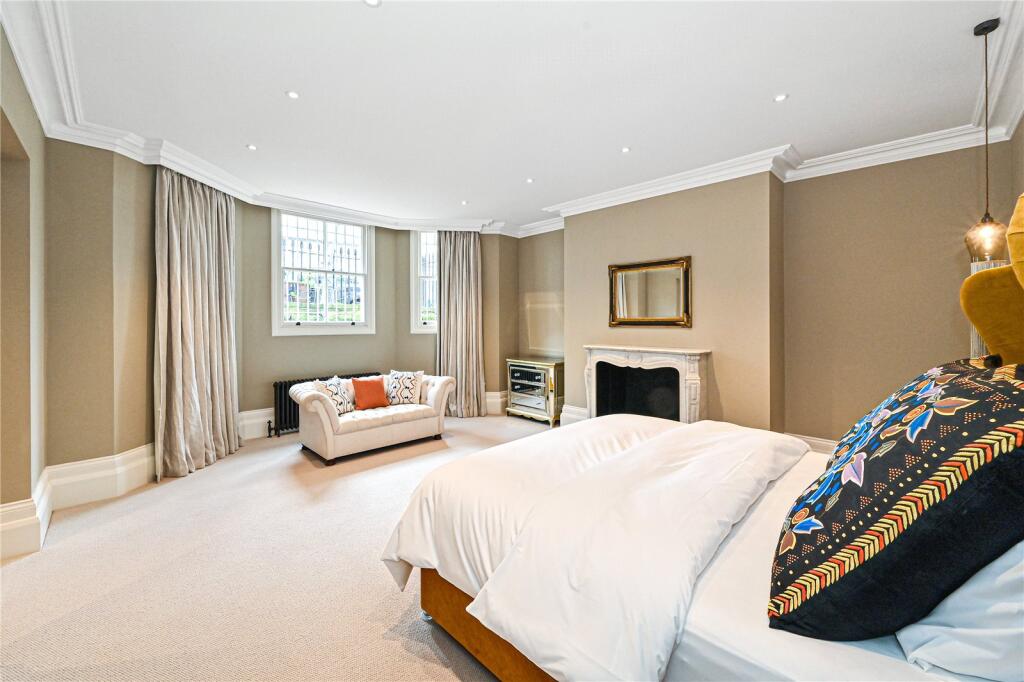 Apartment in London - More