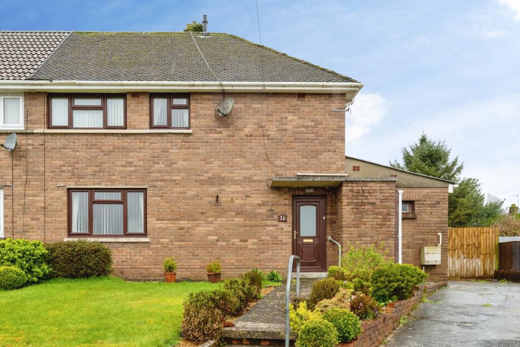 Main image of property: Heol Heddwch, Neath, SA10