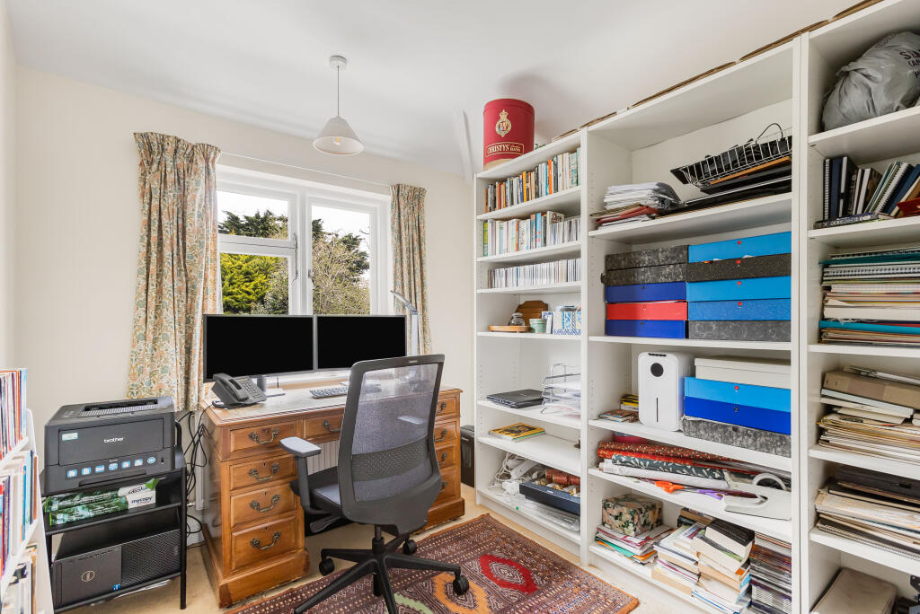 Additional image 11 of Highfield Avenue, Harpenden, AL5