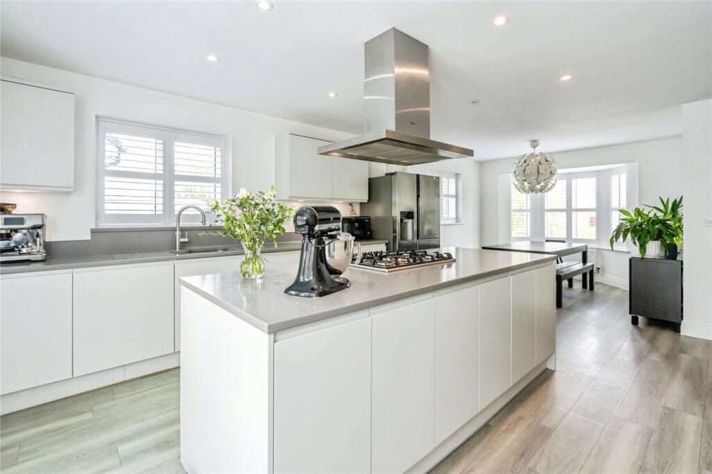 House in Chichester, Oving - View 2