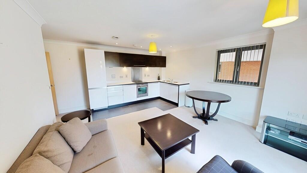 Apartment in Oxford - View 3
