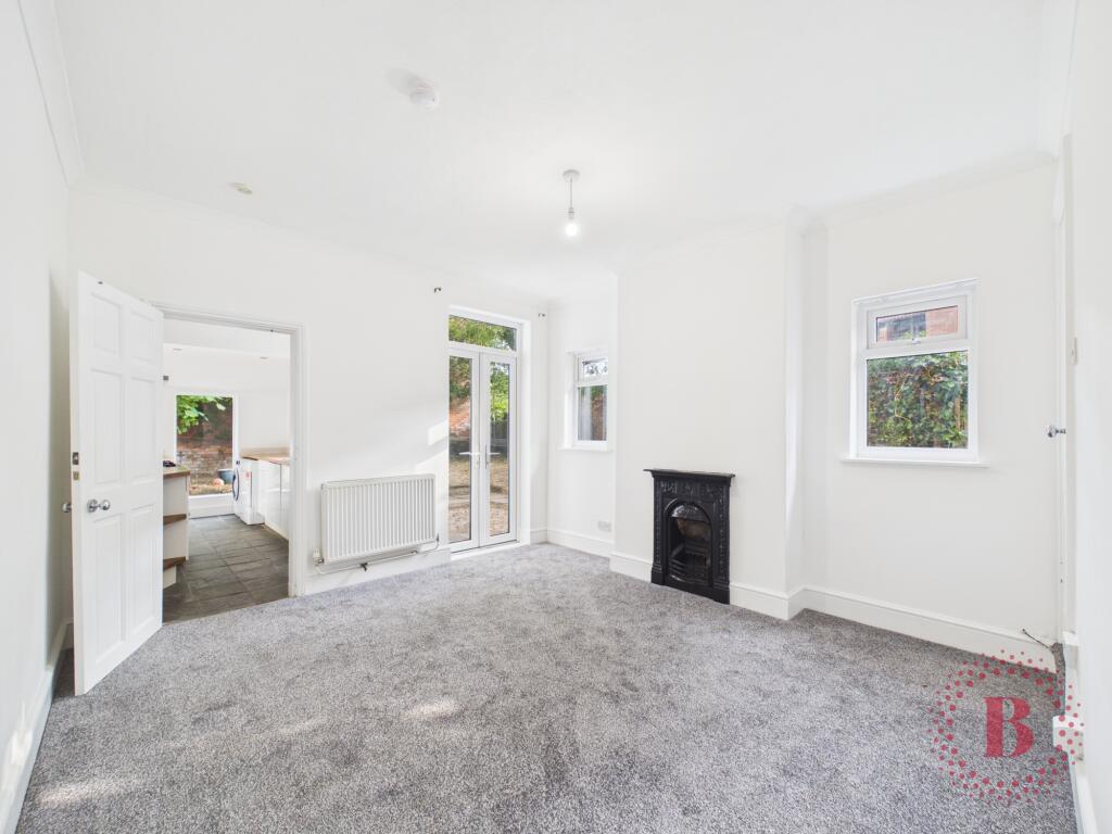 Highfield Grove, West Bridgford, NG2 photo 4