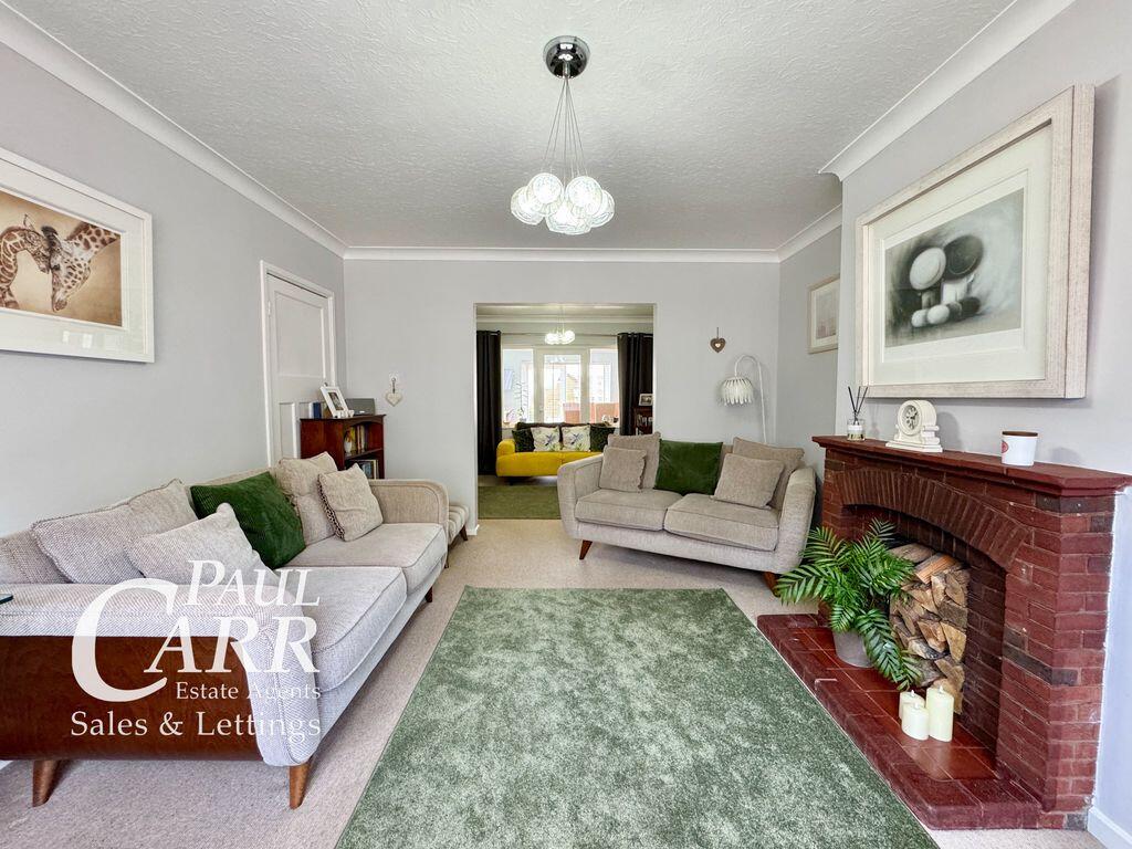 House in Birmingham, Sutton Coldfield - View 4