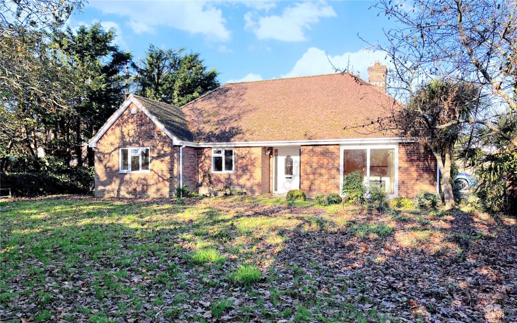 Main image of property: Elphinstone Road, Highcliffe, Christchurch, Dorset, BH23