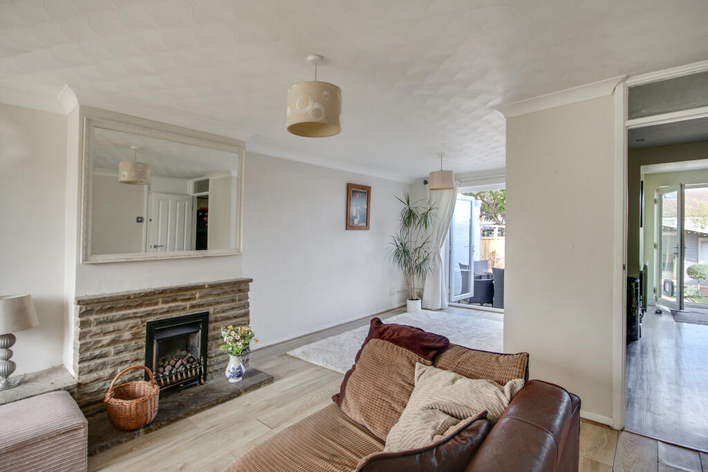 House in Redhill - More