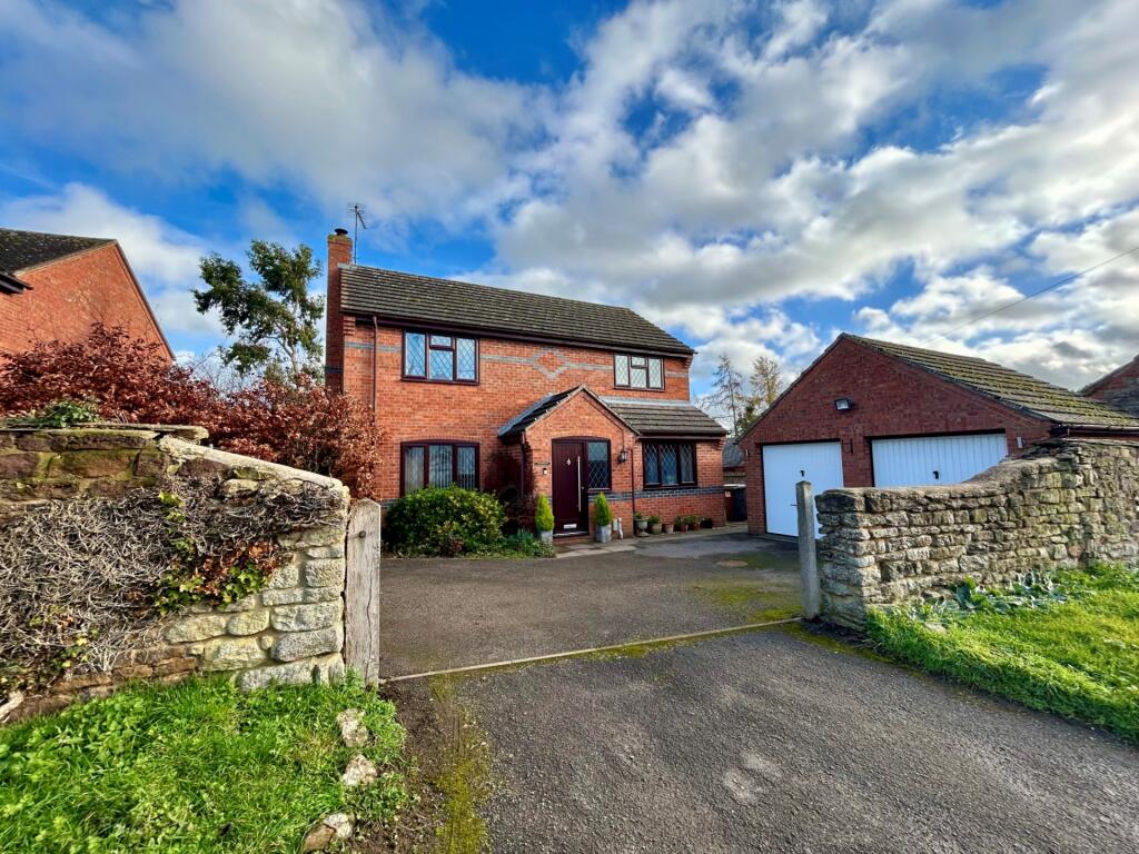 Main image of property: Kudamanta, Caldecote, NN12 8AG