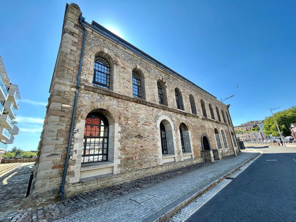 Main image of property: Harbourside, Purifier House, BS1 5AU