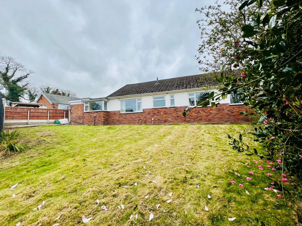 House in Crewe - View 2