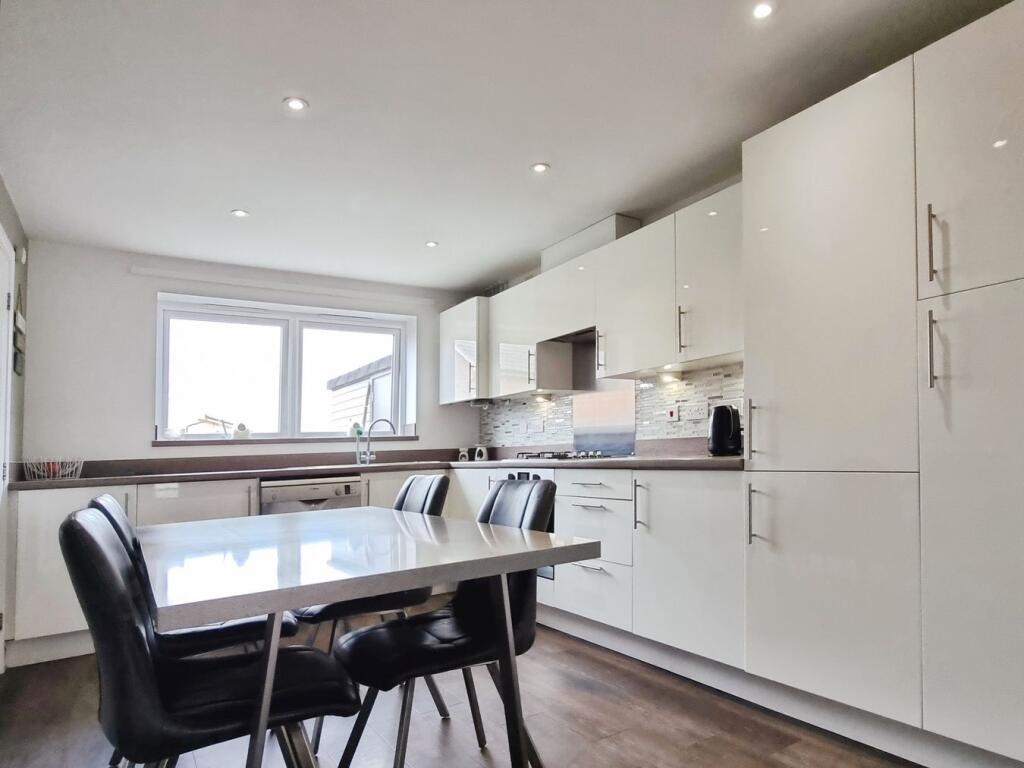 House in Wixams, Bedford - View 5