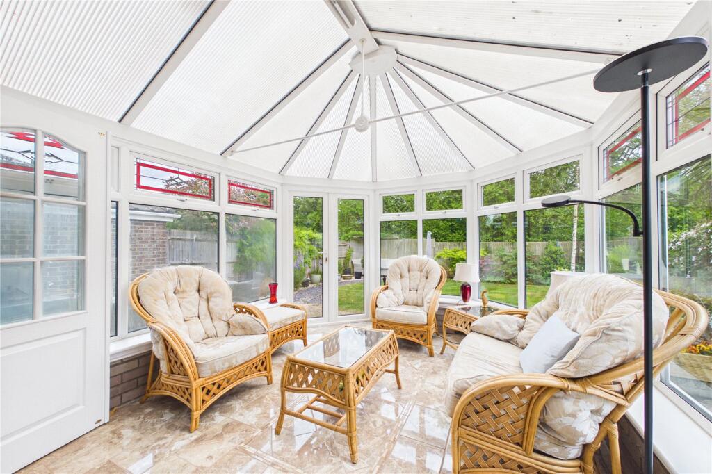 House in Basingstoke and Deane, Oakley - View 6