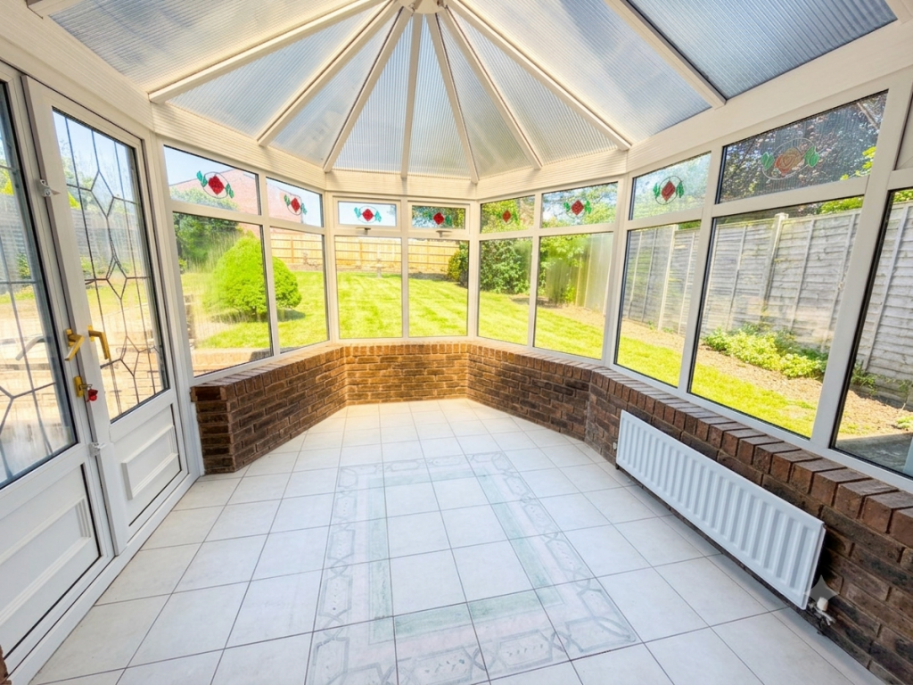 Staverton Road, Daventry - View 2