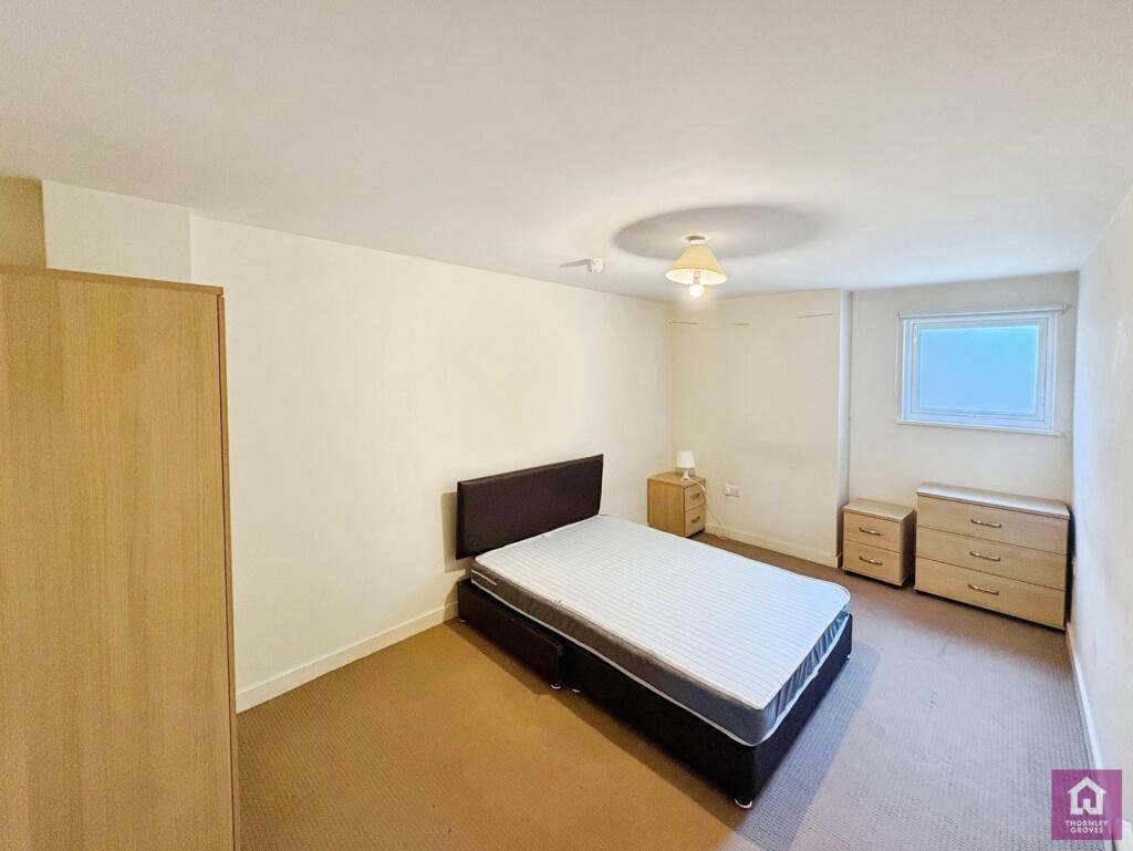Apartment in Trafford, Greater Manchester - More