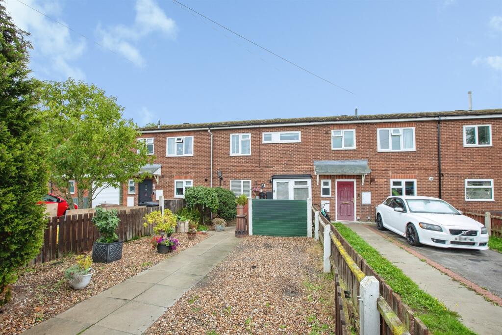 Main image of property: Ryefield Avenue, ILKESTON