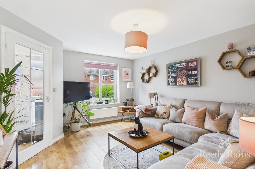 Gregory Walk, Hyde, Greater Manchester, SK14 photo 2