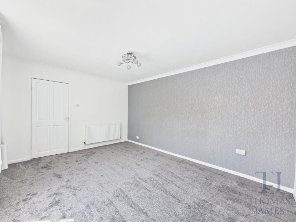 House in Rushcliffe, Cotgrave - More