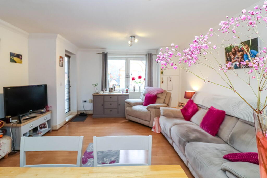 Penn Place, Northway, Rickmansworth - View 2