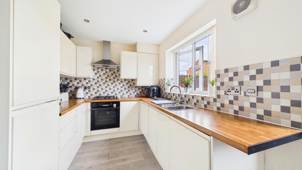 House in Doncaster - View 3