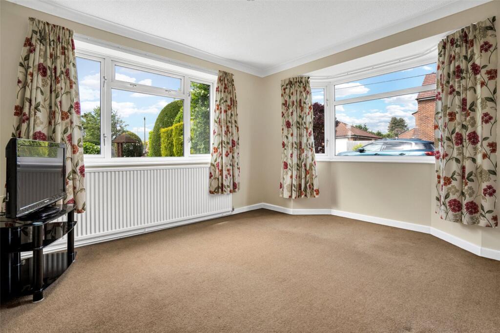 St. Peters Road, Stowmarket, Suffolk, IP14 photo 4