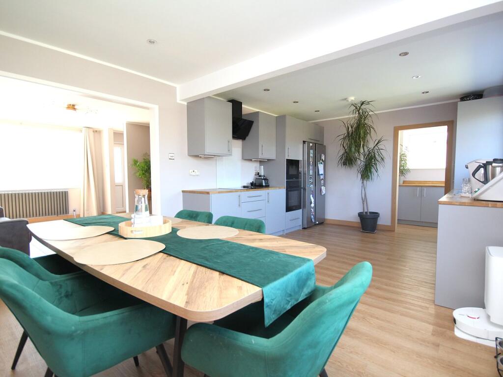 Wimborne Road, Poole, BH15 photo 4