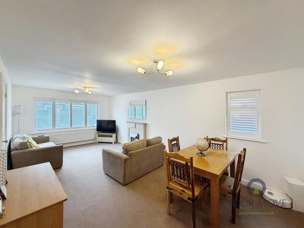 House in Stoke-on-Trent - View 2