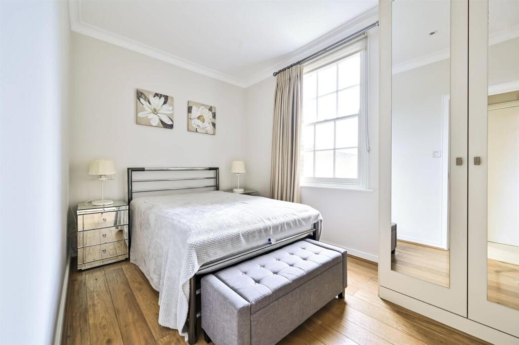 Apartment in London, Kensington - More