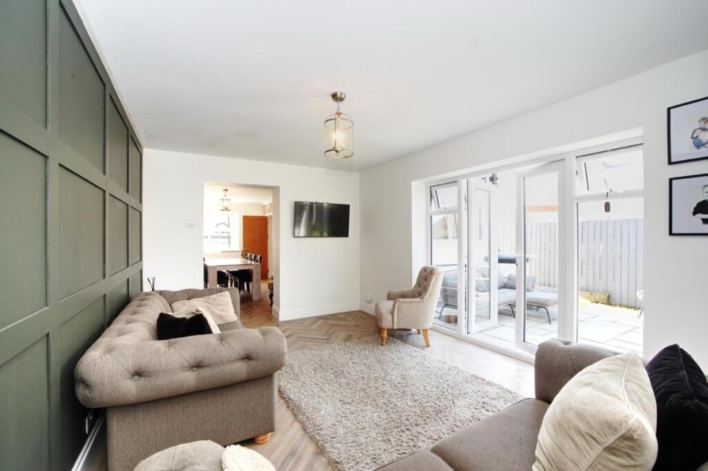 House in Pontypridd, Rhydyfelin - More