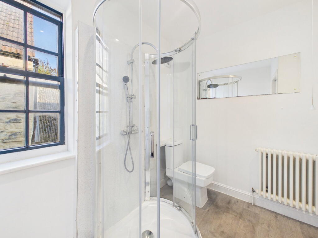 House in Calne, Quemerford - View 5