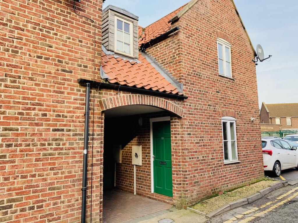Main image of property: Sibsey Lane, BOSTON