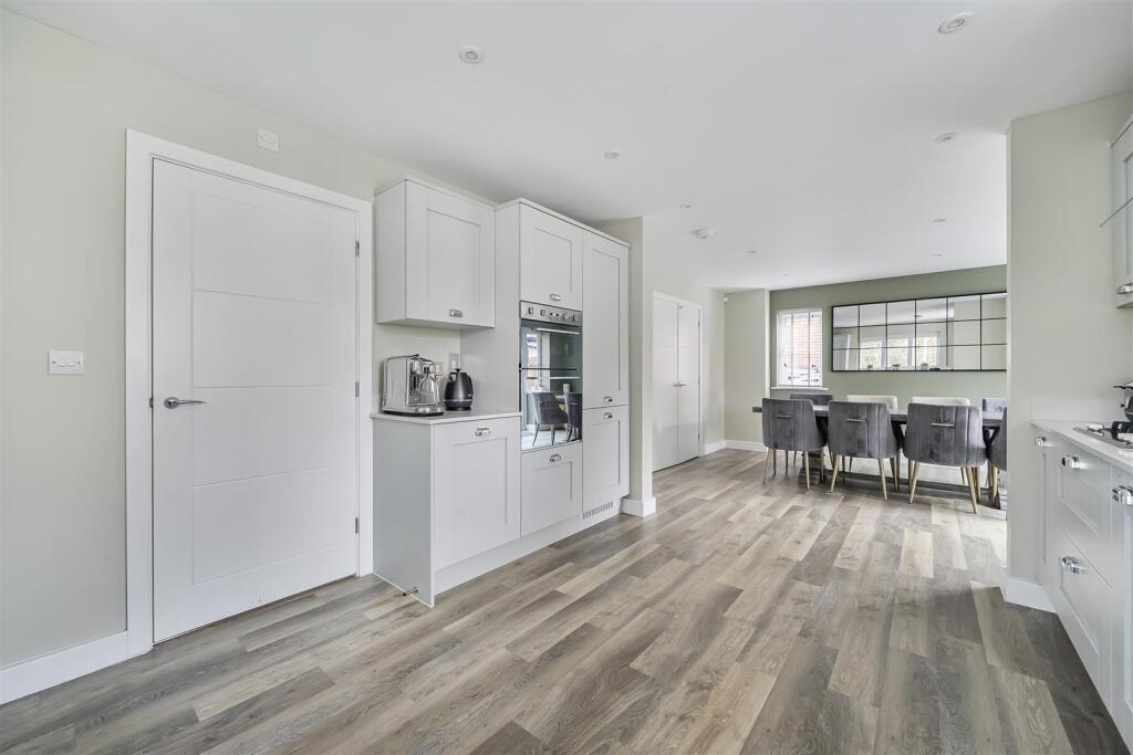 House in Reading - View 3