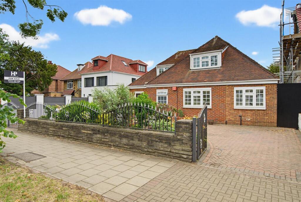 Main image of property: Great West Road, Isleworth