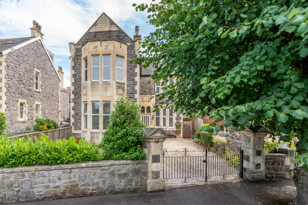Main image of property: Clarence Grove Road, Weston-super-Mare, Somerset