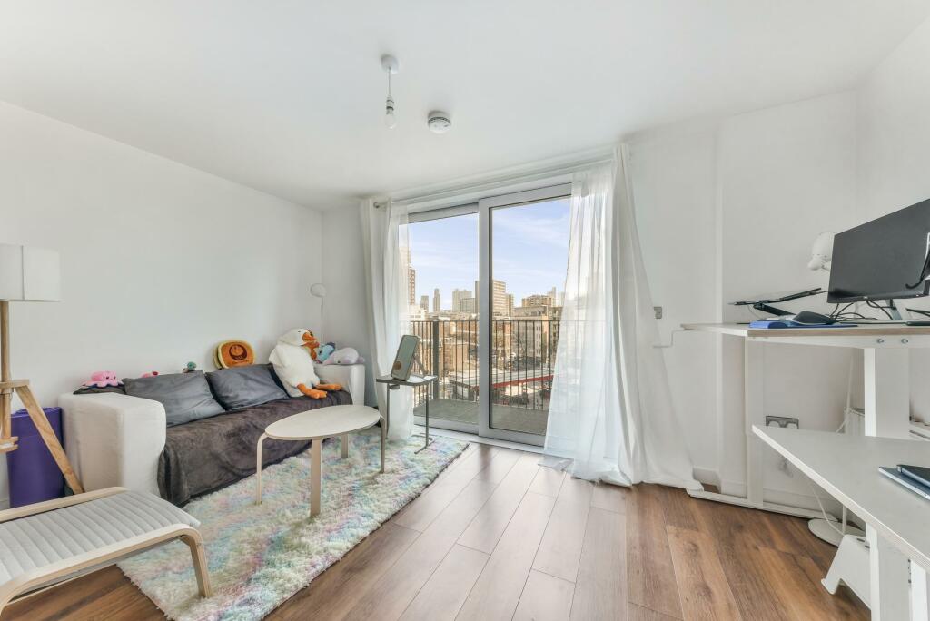 Apartment in London, St Luke's, Finsbury - View 5