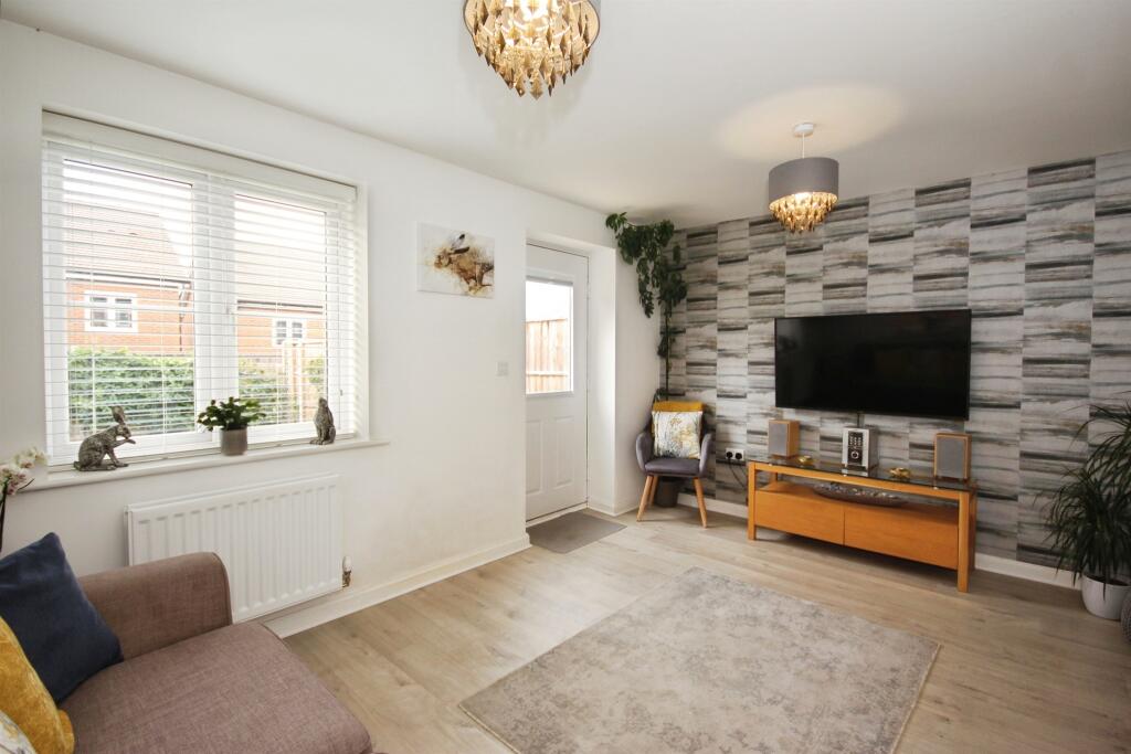 House in Warwick, Radford Semele - View 2
