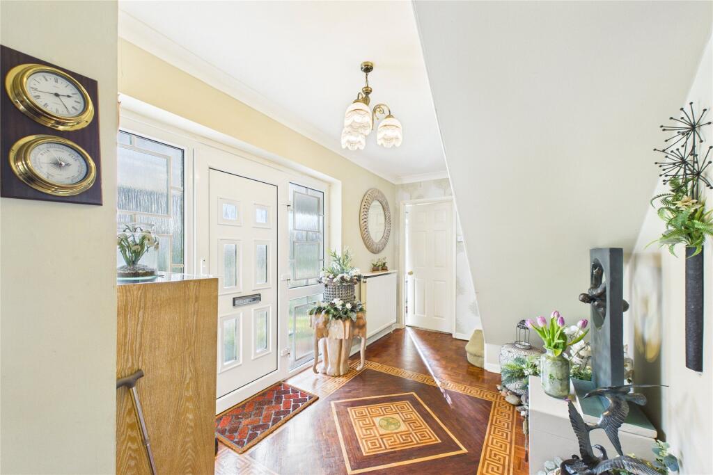 House in Bracknell - View 2