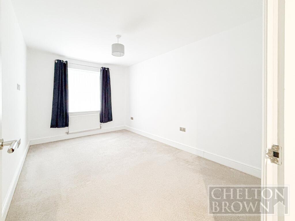 Apartment in Rushden, North Northamptonshire - View 5