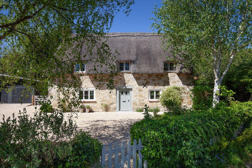 Main image of property: Sandhills Road, Dinton 