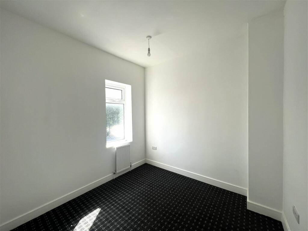 House in Sheffield - View 5