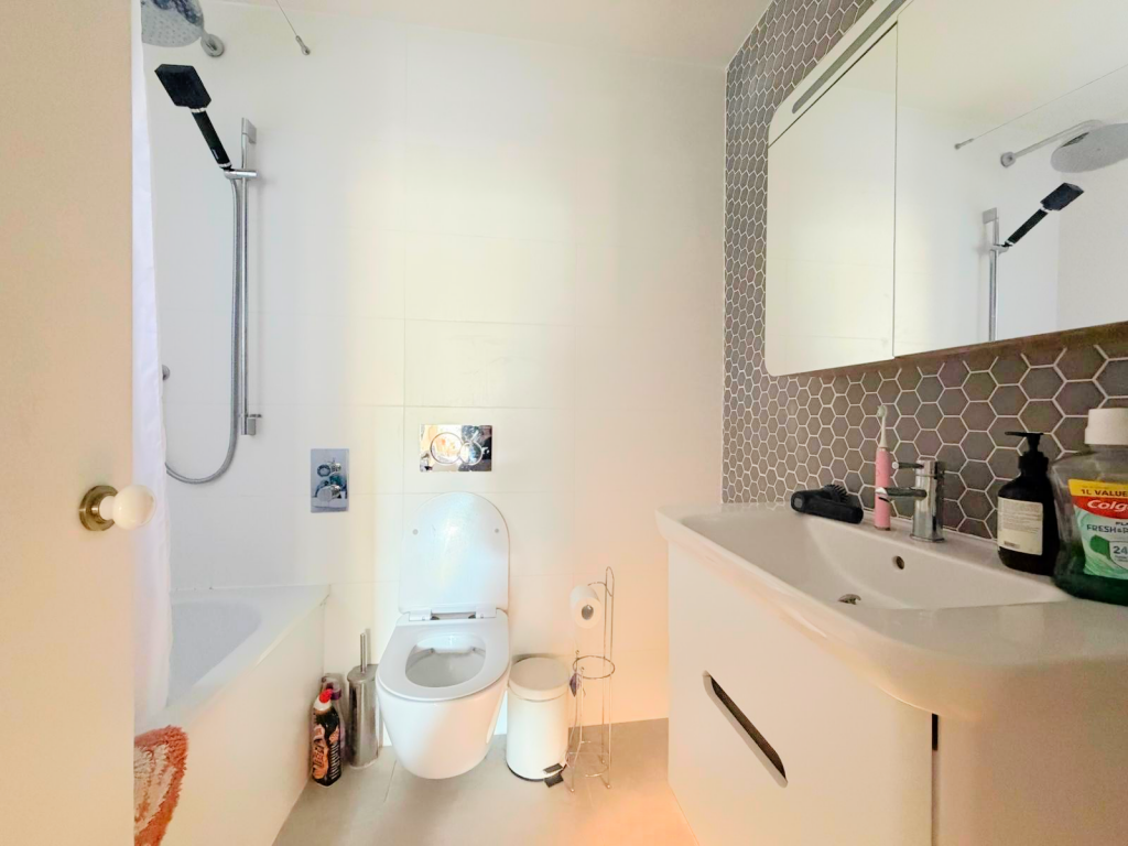 Apartment in London, Crouch Hall Park, Crouch End - View 5